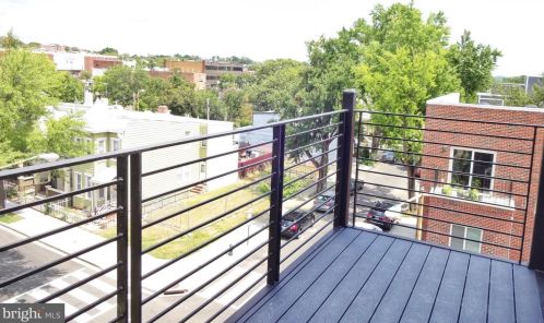 1537 Gales St, Washington DC  20002-4521 exterior