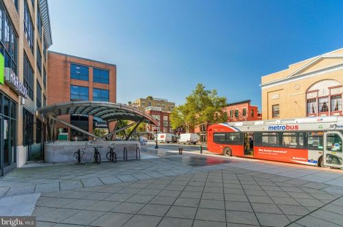 2125 14th St, Washington DC  20009-4464 exterior