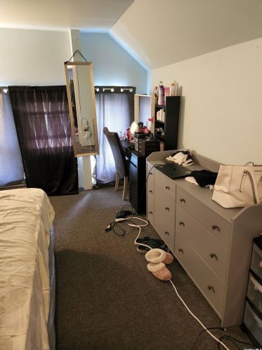 56 Jamaica Ave, Valley Stream NY 11580-6314 exterior