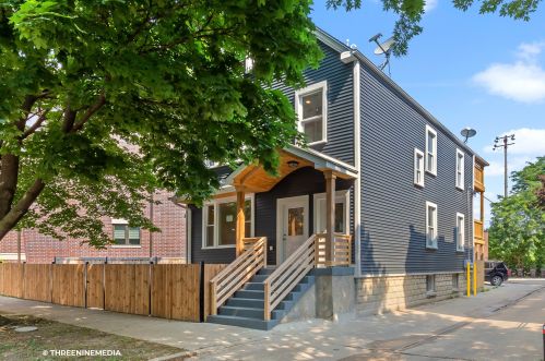 2834 Melrose St, Chicago, IL 60618-5847