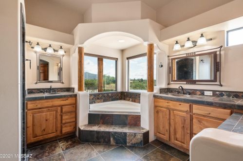 10635 Pinal Vis, Tucson AZ  85730-1539 exterior