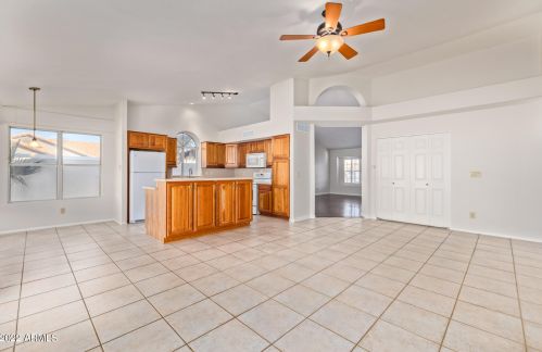 15432 22 Pl, Phoenix AZ 85042-8104 exterior