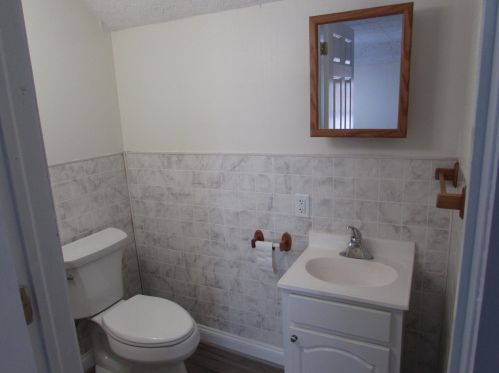 2203 Burdick St, Kalamazoo MI  49001-1876 exterior