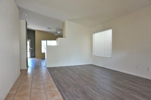 364 Goldfinch Way, Chandler AZ  85286-4552 exterior