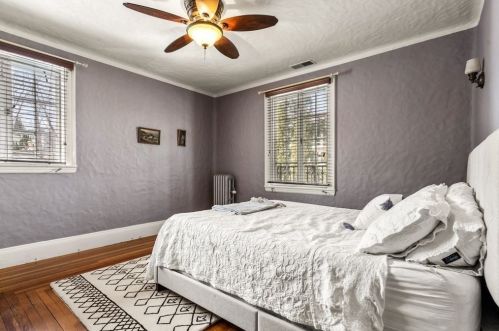 4 Kensington Rd, Worcester MA 01602-1814 exterior