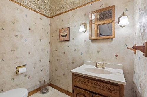 3476 Clearfield St, Pittsburgh PA 15204-1540 exterior