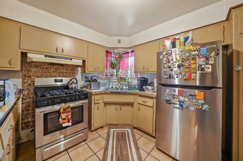 2454 54 St, Chicago IL 60632-2606 exterior