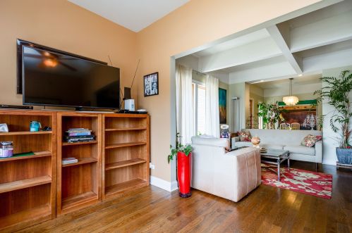 5330 Winnemac Ave, Chicago IL 60706-3407 exterior