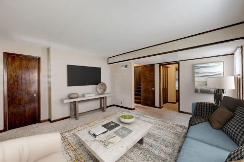 300 80, Milwaukee WI 53214-4548 exterior