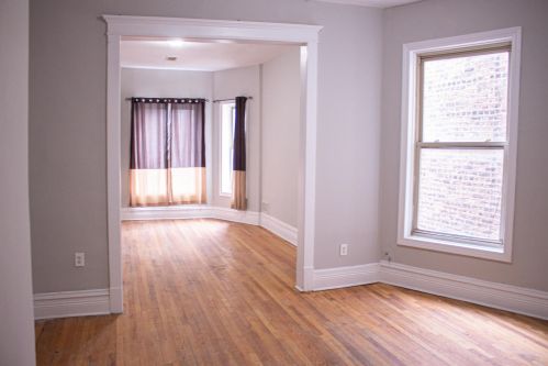 4312 Adams St, Chicago, IL 60624-2641