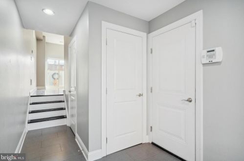 1353 Mascher St, Philadelphia PA  19122-4618 exterior