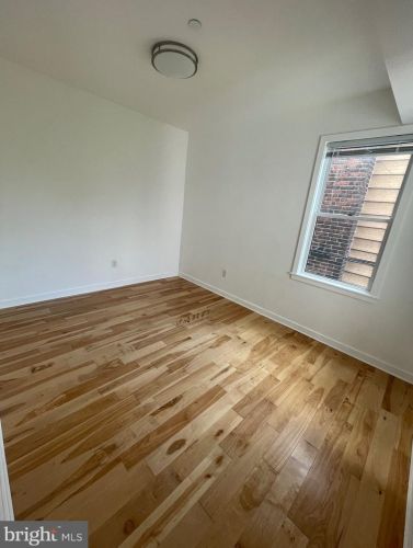 924 15 St, Philadelphia PA 19146-2141 exterior