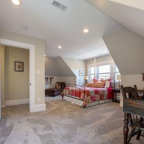 423 Hampton Ave, Pittsburgh PA 15221-3356 exterior