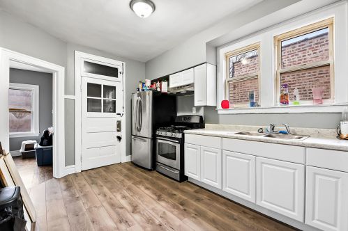 10721 Forest Ave, Chicago IL  60628-3626 exterior