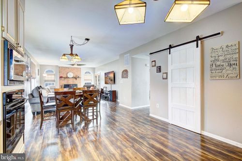 4050 Weeping Willow Ln, Huntingtown MD 20639-4216 exterior