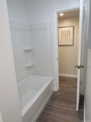 15561 Boleyn Cir, Tustin CA 92780-4215 exterior