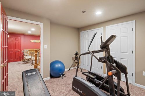 2949 Queensberry Dr, Huntingtown MD 20639-2306 exterior