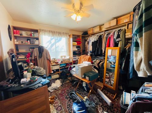 3358 6610, Taylorsville UT 84084-6904 exterior