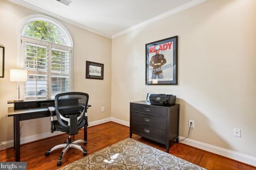 507 Pendleton St, Alexandria VA 22314-1903 exterior