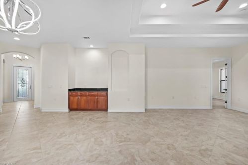 7393 Moorgate Pt Way, Naples FL 34113-5103 exterior