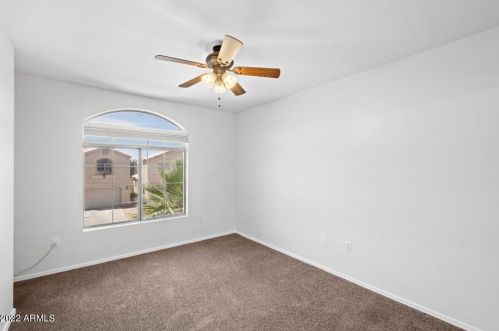 1424 Cathedral Rock Dr, Phoenix AZ 85048-8910 exterior