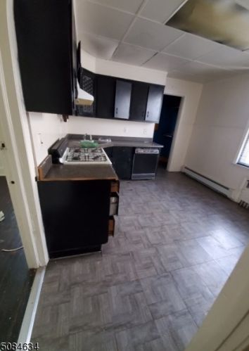 20 Bamford Pl, Irvington, NJ 07111-2106