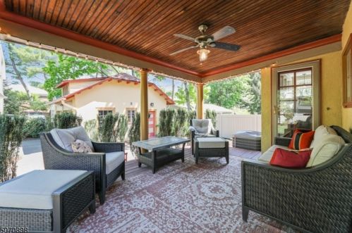 49 Plymouth St, Montclair NJ  07042-2617 exterior