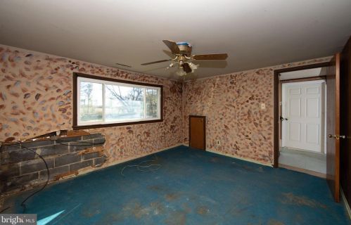 337 Davistown Rd, Blenheim NJ 08012-3301 exterior