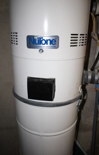 3842 Ottawa Ave, Chicago IL 60634-2128 exterior