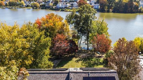 9 Noto Dr, Providence RI  02904-2905 exterior