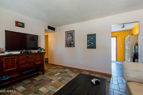 4741 Burgess Ln, Phoenix AZ  85042-5327 exterior