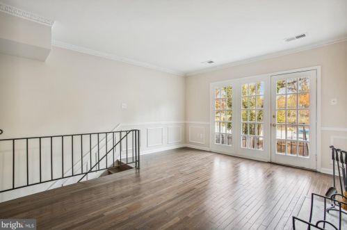 4513 Macarthur Blvd, Washington DC 20007-4201 exterior