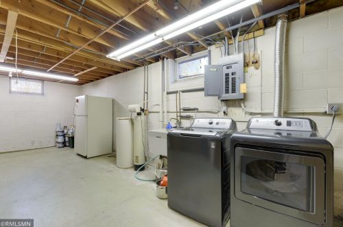 708 Everett Dr, Stillwater MN 55082-6159 exterior