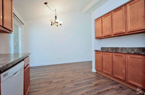 2712 Vermont Ave, Waukegan IL 60087-3648 exterior