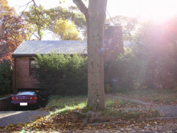 72 Manchester Rd, Newton, MA 02461-1123