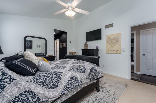 7362 Milan Dr, Kalamazoo MI 49024-3052 exterior