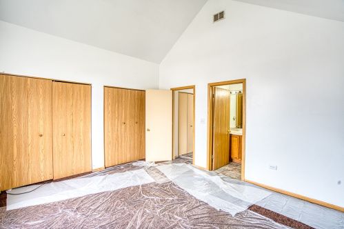 1502 Karlov Ave, Chicago IL 60651-1927 exterior