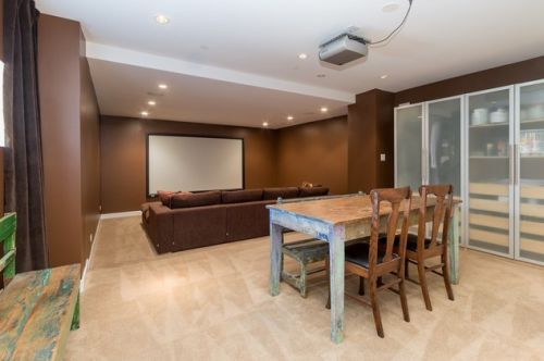 2131 Moffat St, Chicago IL 60647-4313 exterior