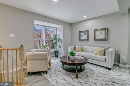 10414 Heathside Way, Rockville MD 20854-6346 exterior