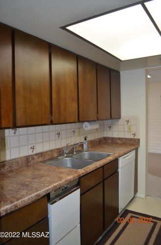 5701 Glenn St, Tucson AZ 85716-2236 exterior