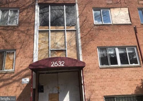 2632 Wade Rd, Washington DC  20020-5905 exterior