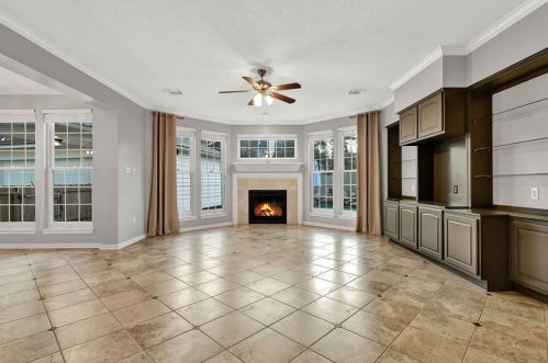 3710 Clover Vly Dr, Humble TX exterior