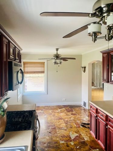 2115 18 Ave, Broadview IL 60155-3927 exterior