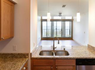 720 Gorham St, Madison WI  53703-1588 exterior