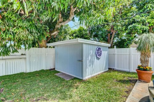 2232 Park Pl, Boca Raton FL 33486-3120 exterior