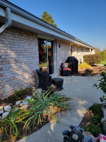 3938 119, Milwaukee WI 53228-1814 exterior