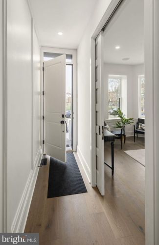 3125 11th St, Washington DC  20010-2401 exterior