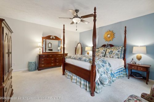 5905 Coleman Rd, East Lansing MI 48823-9799 exterior