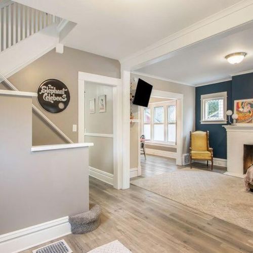 823 Oak St, Kalamazoo MI 49008-1133 exterior