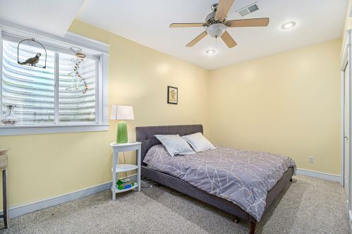 1234 Eagle Lk Dr, Kalamazoo MI 49009-8429 exterior